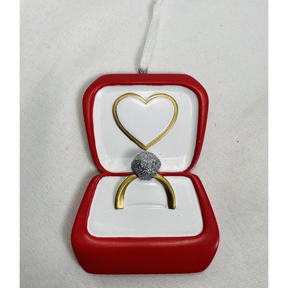 Diamond Ring RED Christmas Tree Ornament By Polar X Christmas Gift - Picture 2 of 7